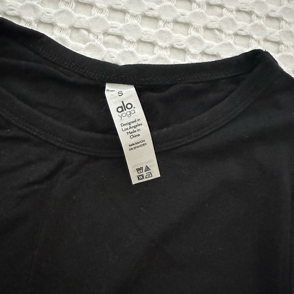 Alo Yoga cover tank. Size S - Picture 5 of 5